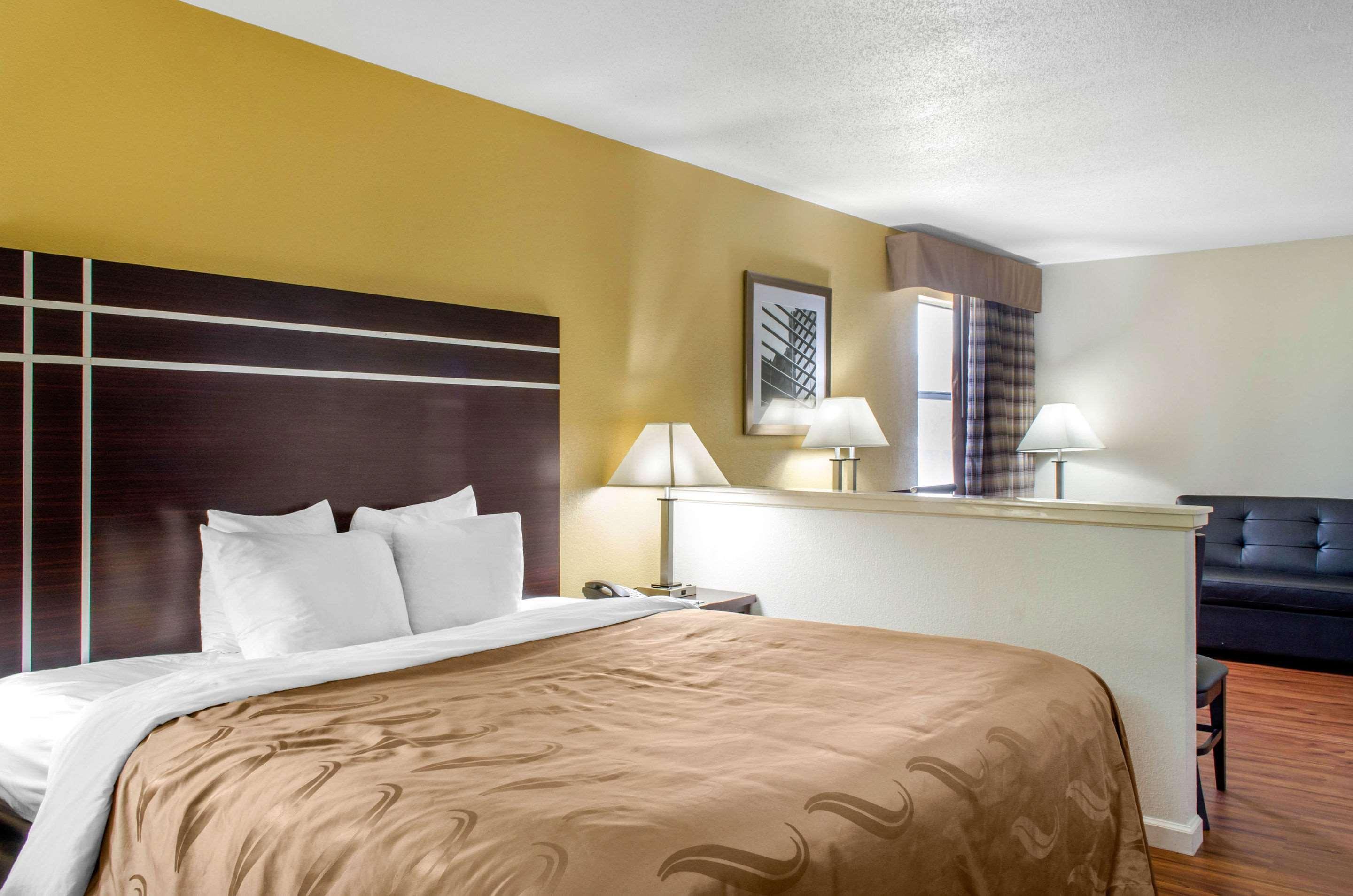 Quality Inn McComb Extérieur photo